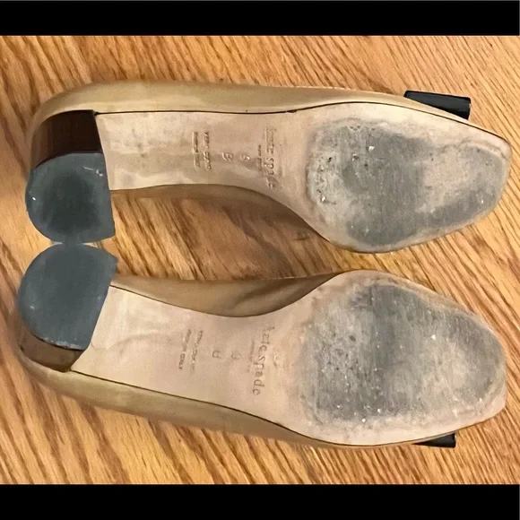 Kate Spade Pumps, Tan - Picture 6 of 6